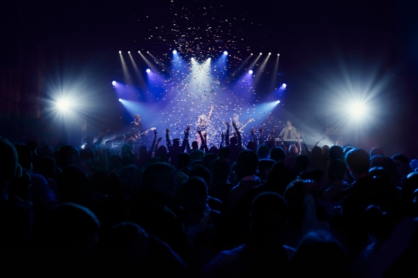 Artistas como Harry Connick Jr. utilizan web3 para interactuar con los fans