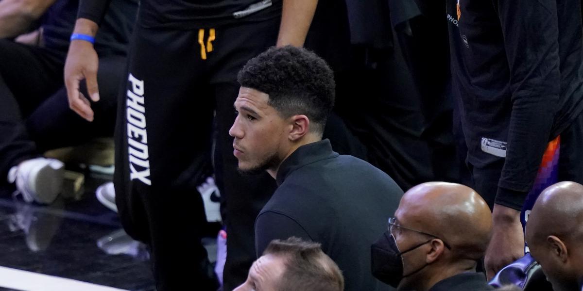 Así se lesionó Devin Booker: los Suns, a la espera de las pruebas diagnósticas