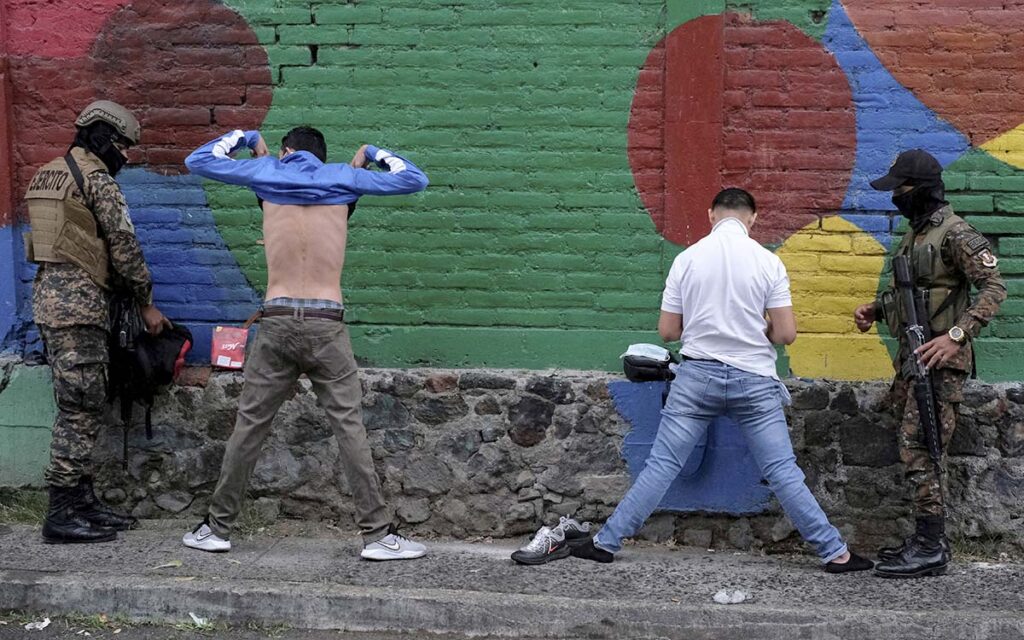 Bukele pide a la Asamblea ampliar 30 días el estado de excepción en El Salvador