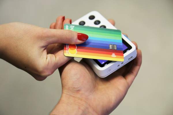 Bunq agrega donaciones a organizaciones benéficas y prueba el rediseño