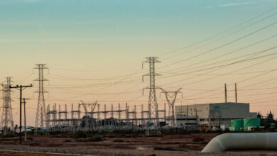CCE niega negociaciones con diputados como causa del aplazamiento del debate de la reforma eléctrica