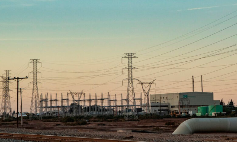 CCE niega negociaciones con diputados como causa del aplazamiento del debate de la reforma eléctrica