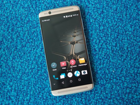 ZTE dice que la prohibición de exportar ‘afectará severamente’ su supervivencia