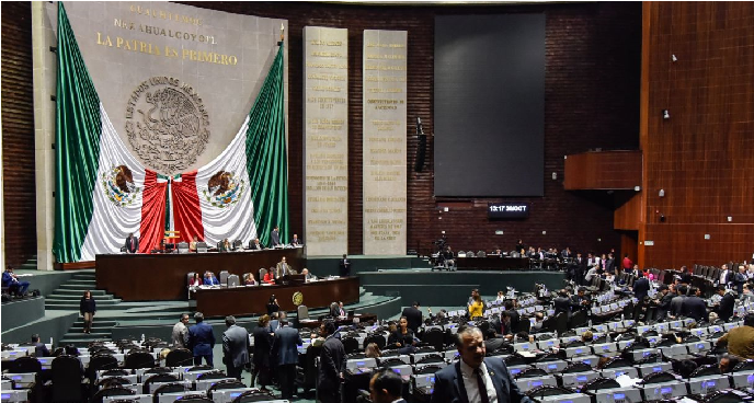 Chocan PAN y Morena en San Lázaro, diputados se acusan de borrachos