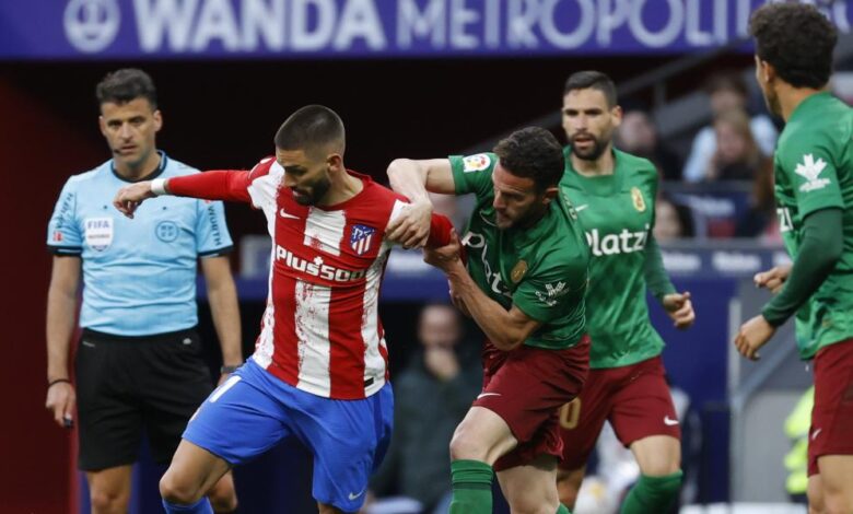 Con sólo dos defensas para el duelo con el Celta