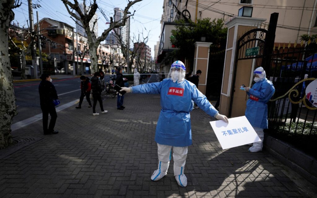Confinamiento indefinido en Shanghái por repunte de casos Covid-19