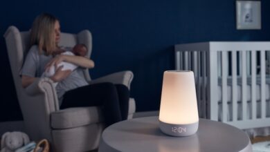 Conozca el dispositivo para dormir portátil con Wi-Fi de Hatch Baby Rest+