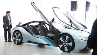 Conozca el nuevo SUV i3 totalmente eléctrico y el auto deportivo híbrido-eléctrico i8 de BMW