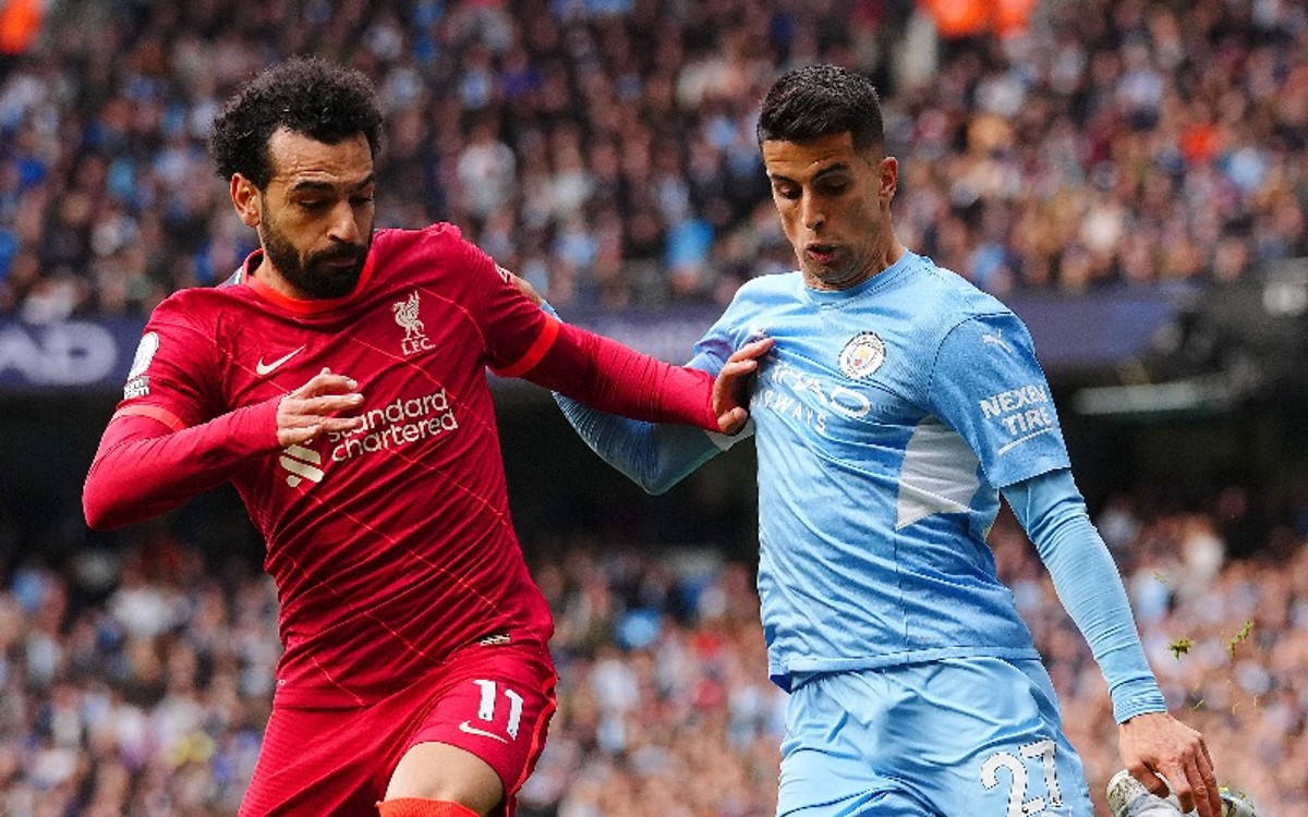 Deja agarrón en Etihad Stadium todo igual en la Premier League | Tuit