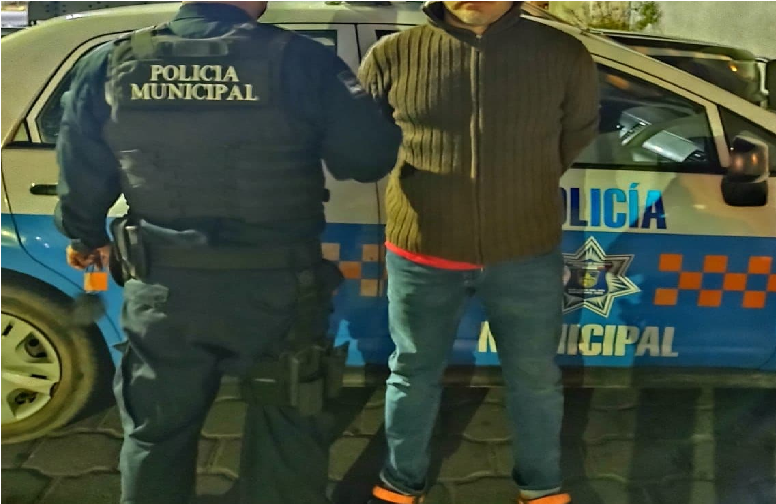 Detienen a desquiciado sujeto por tocamientos indebidos a una menor, en San Juan del Río