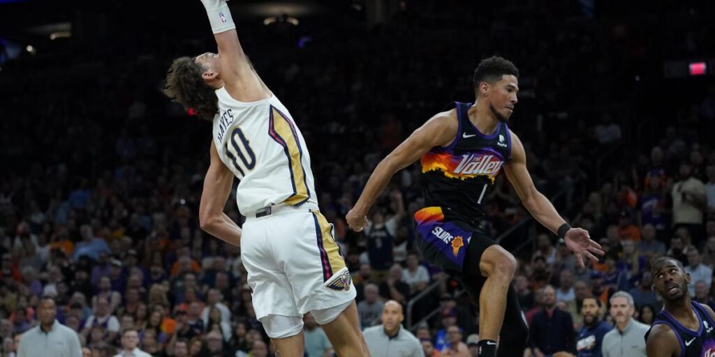 Devin Booker será baja de dos a tres semanas por lesión