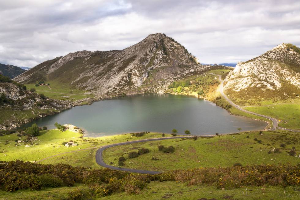 Primavera en los lagos de Covadonga.