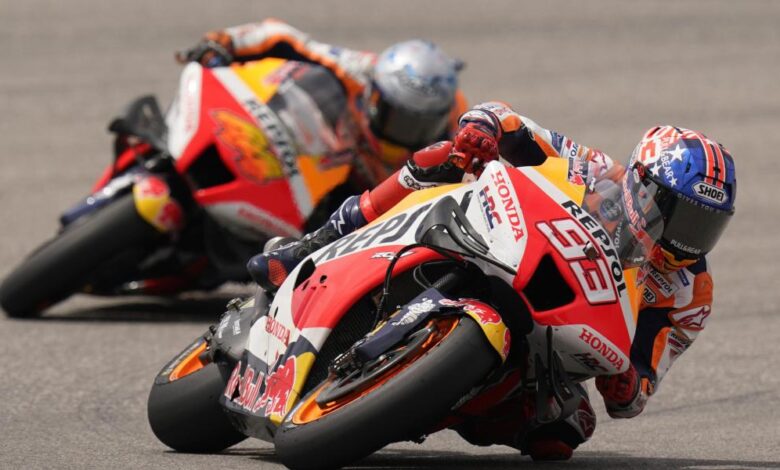 Doblete para Repsol Honda en un viernes pasado por agua en Portimao