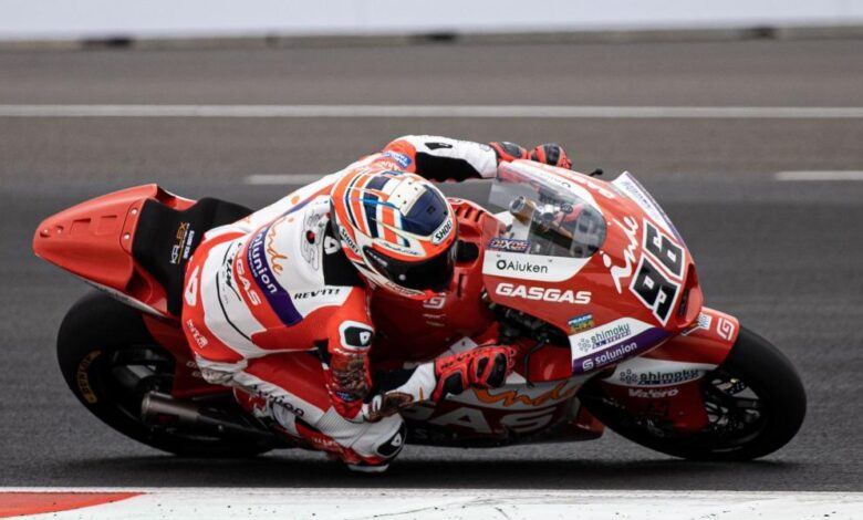 Dominio británico en la primera tanda en Moto2, con Dixon y Lowes al frente