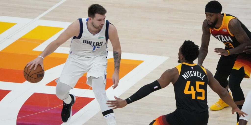 Doncic rompe la mala racha de Dallas y se cita con Phoenix en semifinales
