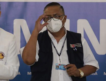 El ministro de Sanidad peruano, Hernán Condori.