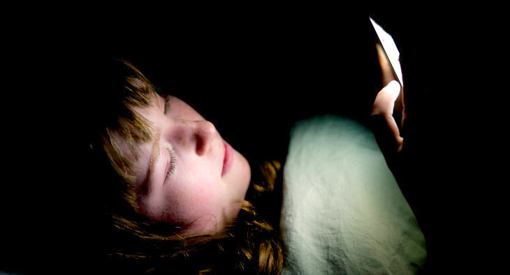 El Reino Unido abandona silenciosamente los controles de edad de la pornografía a favor de reglas más amplias sobre daños en línea