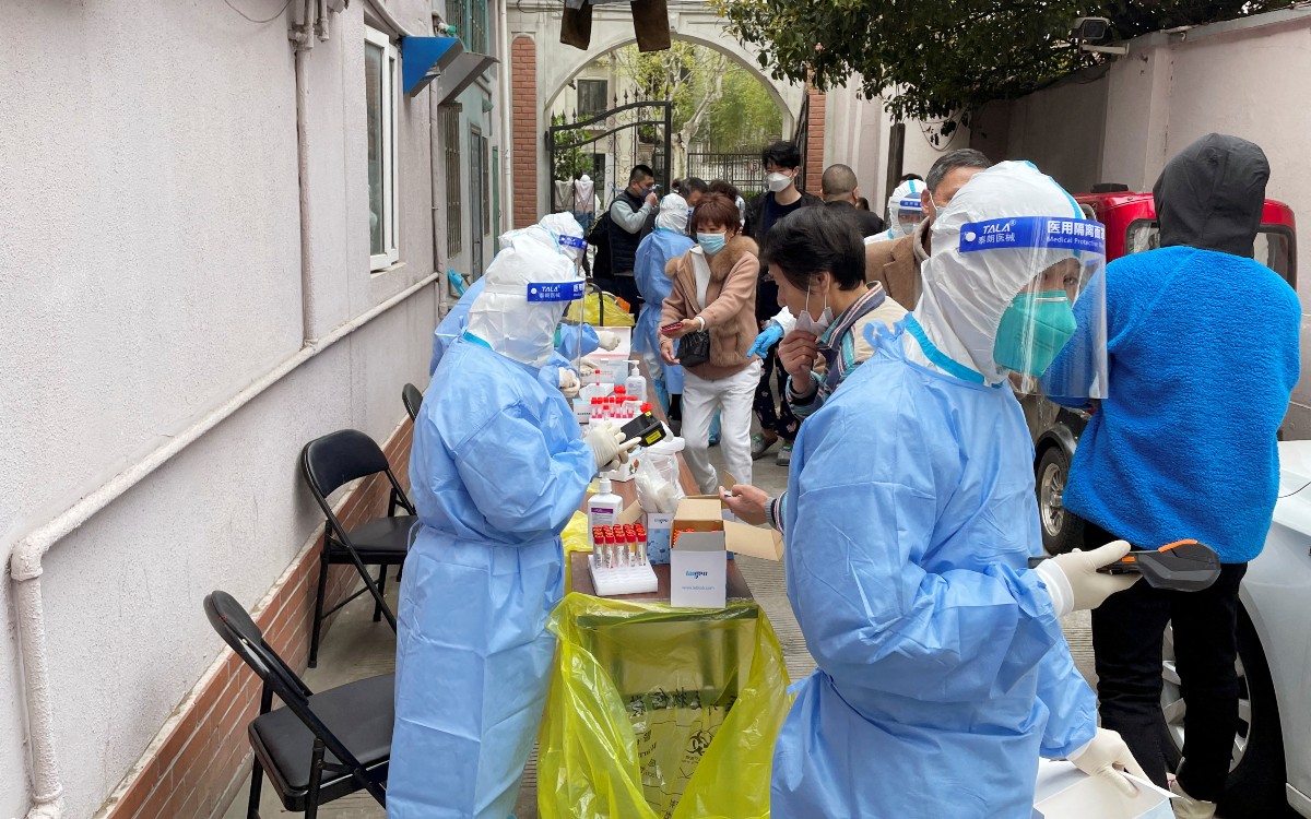 El confinamiento se mantiene en Shanghái; la ola de Covid-19 continúa