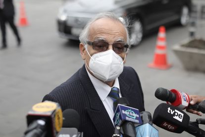 El primer ministro peruano alaba la política económica de Hitler y desata el rechazo de Alemania e Israel