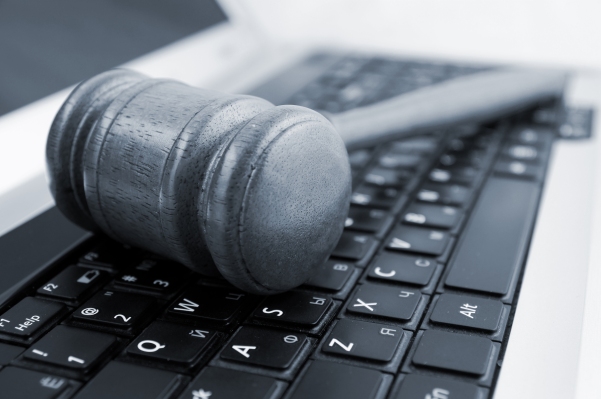 El sistema de detección de fraude de asistencia social de Blackbox viola los derechos humanos, dictamina un tribunal holandés