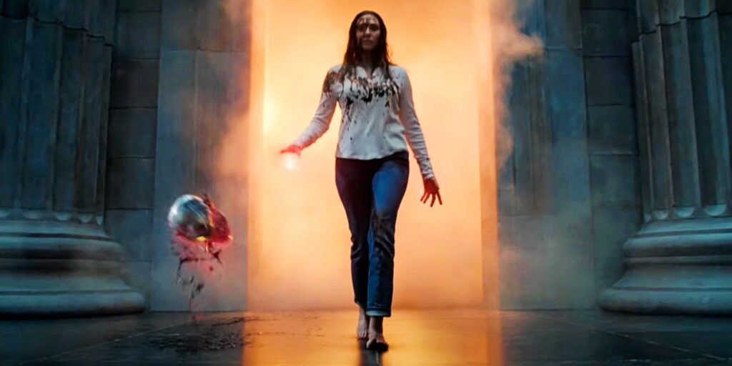 El tráiler de Doctor Strange 2 muestra a la Bruja Escarlata atacando la base Illuminati