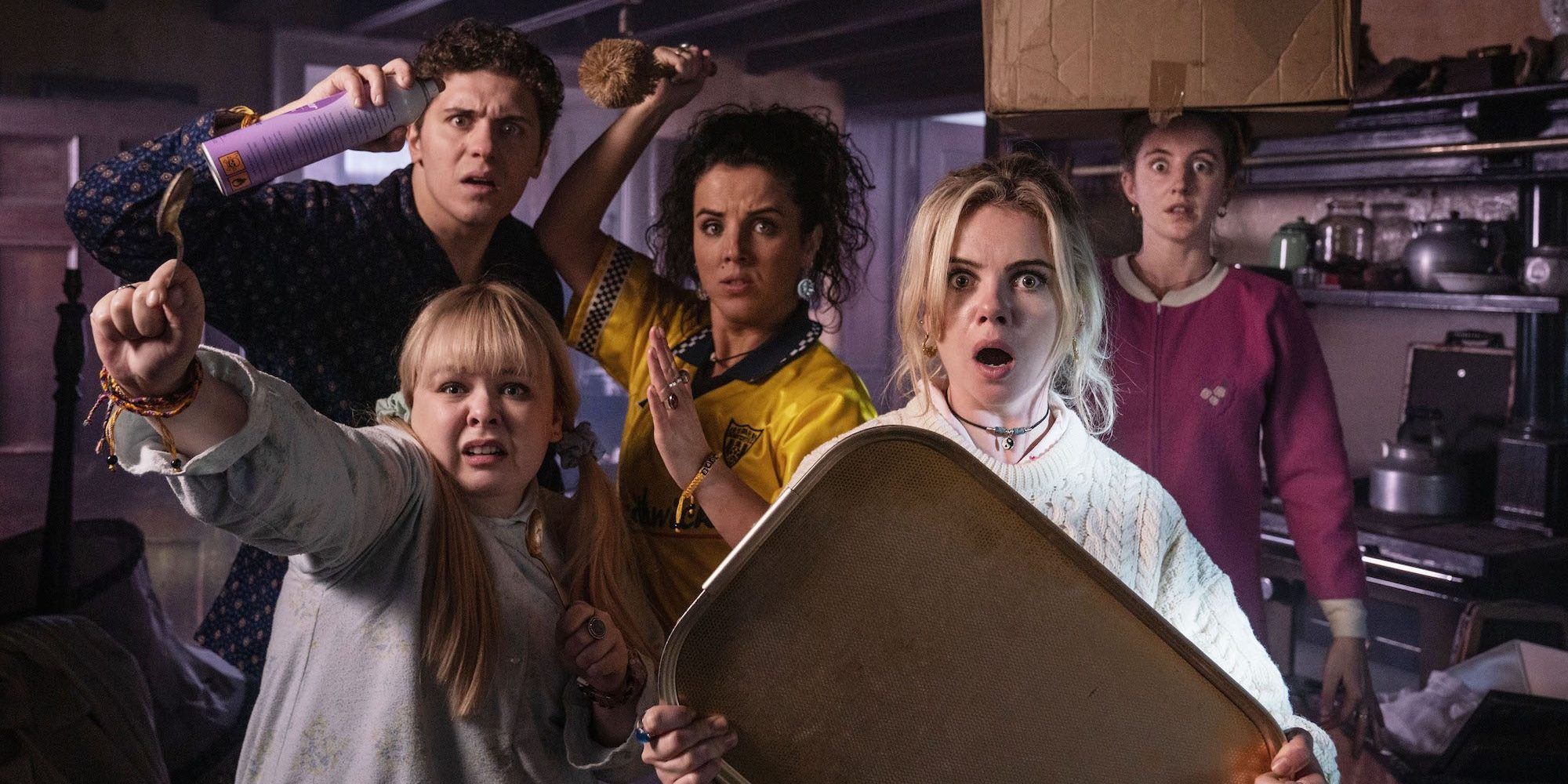 El tráiler de la temporada 3 de Derry Girls insinúa su oscuro giro en la historia real
