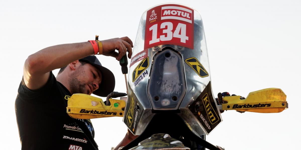 Empiezan a retirar la sedación a Isaac Feliu