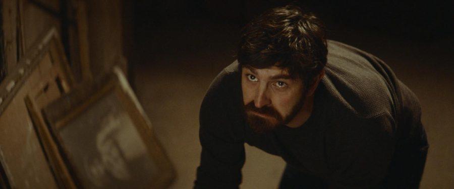 Eoin Macken habla sobre la creación de personajes de terror complicados en la película Creepy Haunted House de Shudder