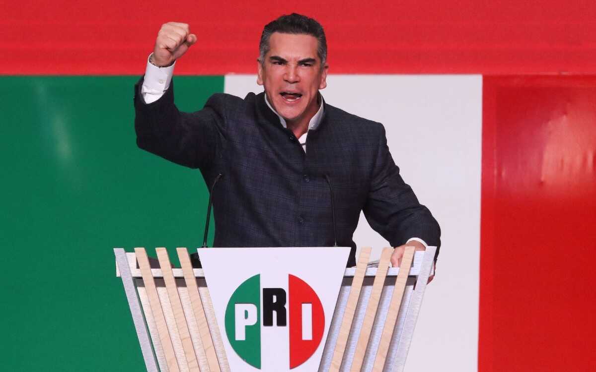 “Eres un delincuente electoral confeso”: Alejandro Moreno a Mario Delgado