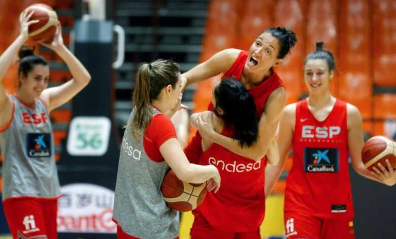 España necesita levantarse para ganar hoy a Rusia y entrar en el PreMundial