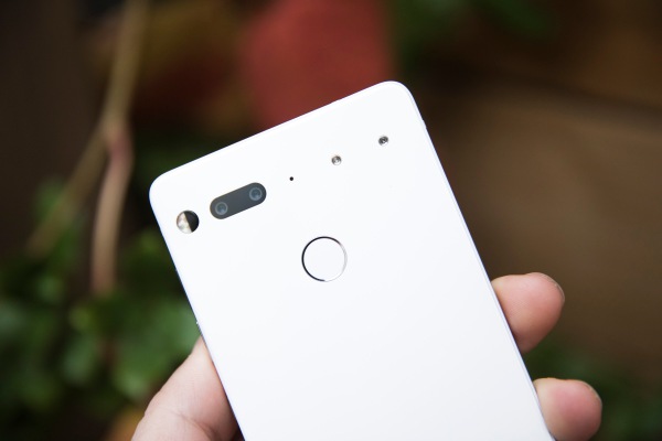 Essential Phone es la mejor oferta en smartphones gracias a las actualizaciones de cámara