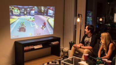 Esta base para Nintendo Switch incluye un proyector incorporado para una pantalla grande en cualquier lugar