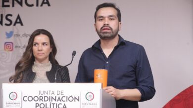 Excluyen a PRD y MC de la Comisión Permanente del Congreso