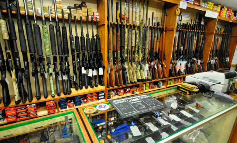 Fabricantes de armas de EU pedirán a juez que rechace demanda de México por 10,000 mdd