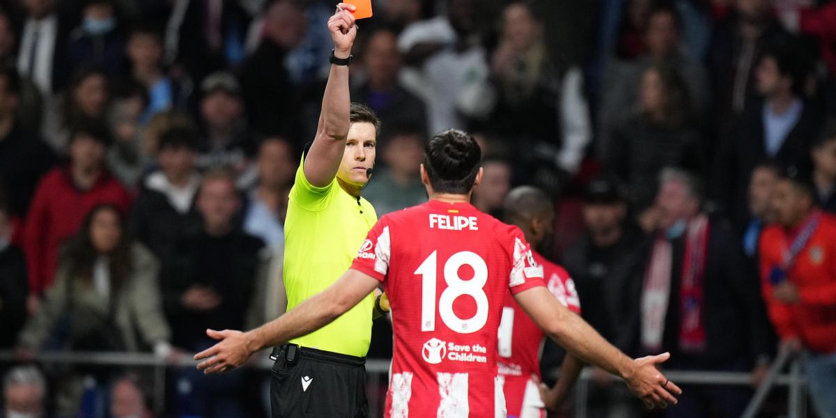 Felipe y una nueva expulsión para sumar un sorprendente récord negativo