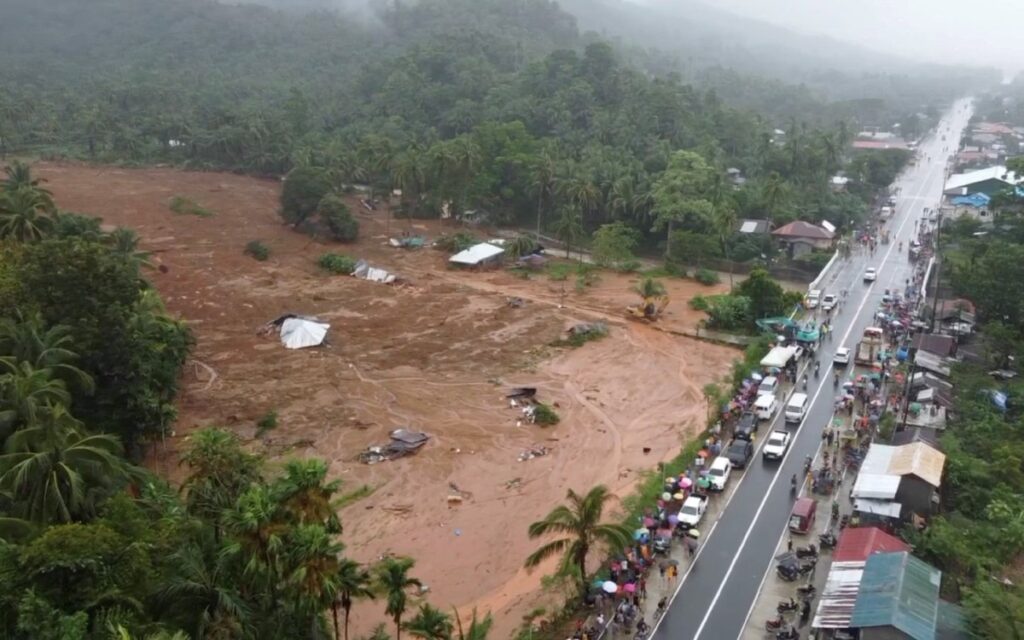 Filipinas | Sigue la búsqueda de 103 desaparecidos luego de una tormenta que mató a 138 personas