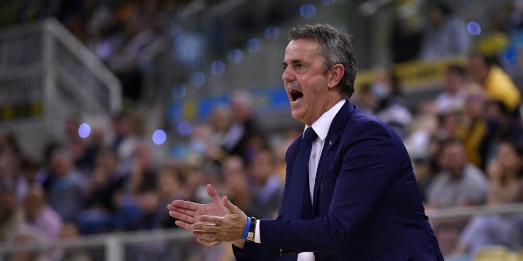 Fisac: "No hemos sabido jugar en los momentos clave del partido"