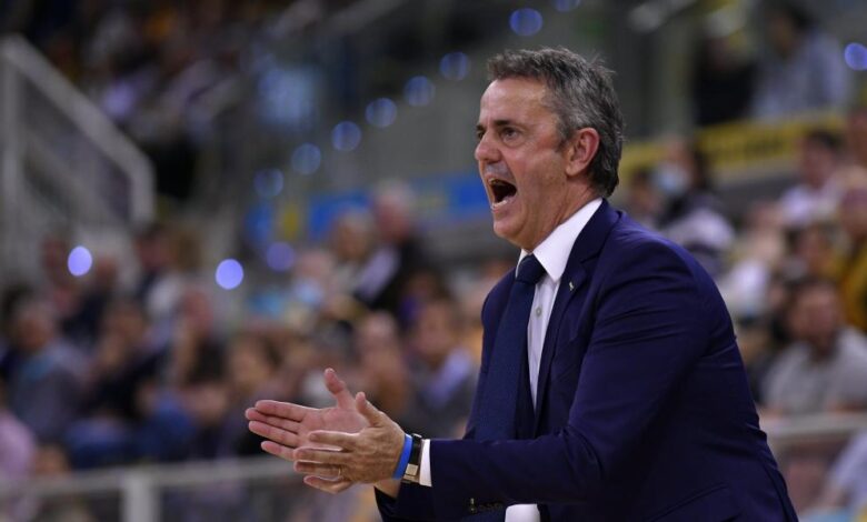 Fisac: "No hemos sabido jugar en los momentos clave del partido"