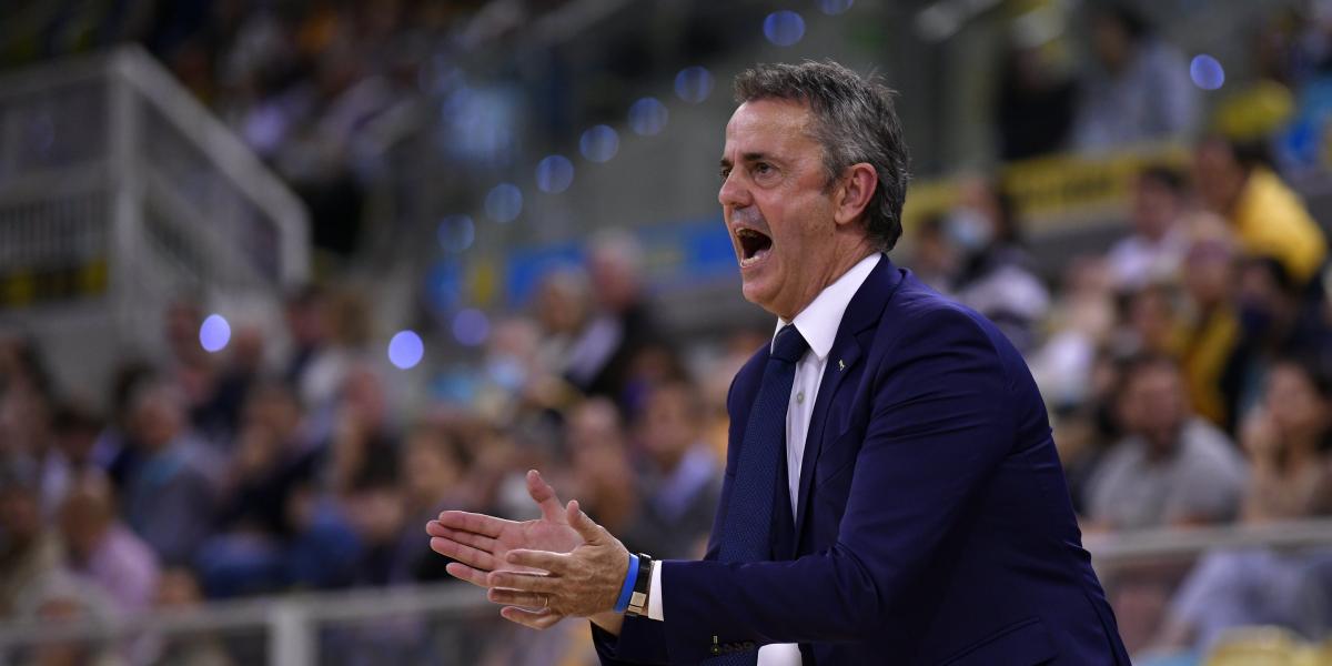 Fisac: "No hemos sabido jugar en los momentos clave del partido"