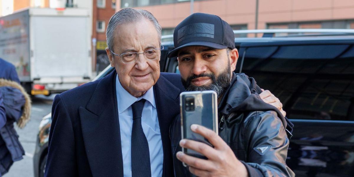 Florentino Pérez, con el equipo en Manchester
