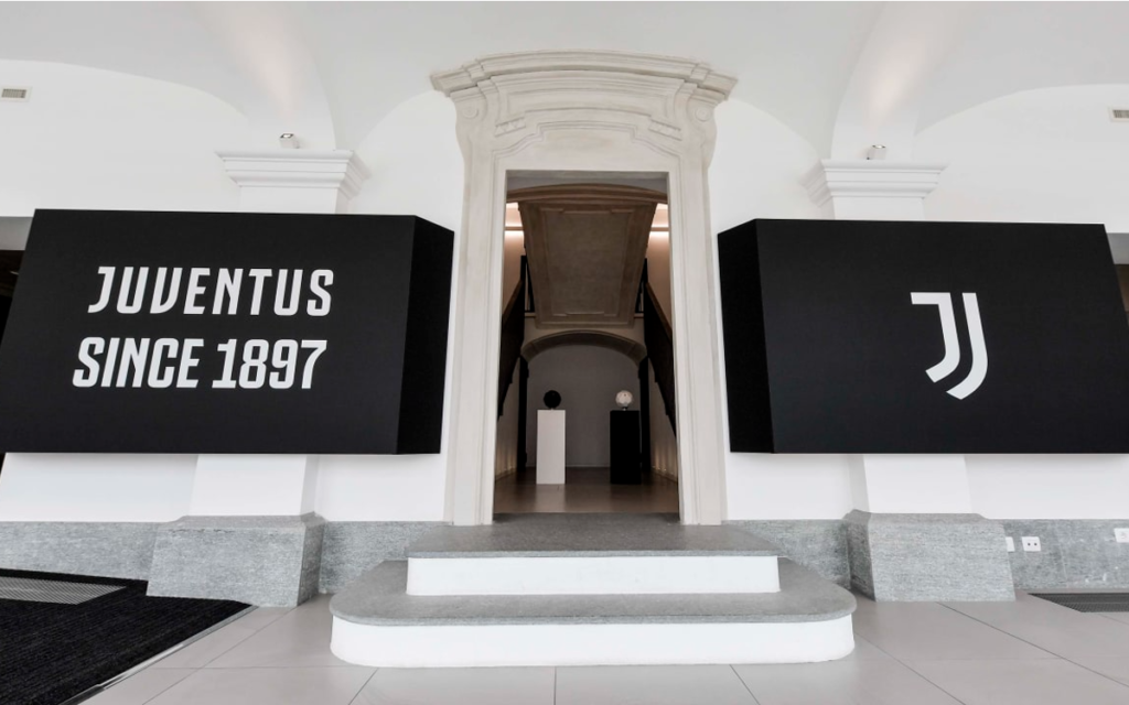 Juventus y su técnico Andrea Agnelli, entre los absueltos en investigación contable en Italia