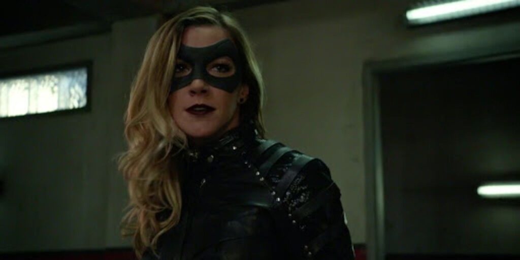 Katie Cassidy reacciona a la cancelación de Green Arrow and the Canaries