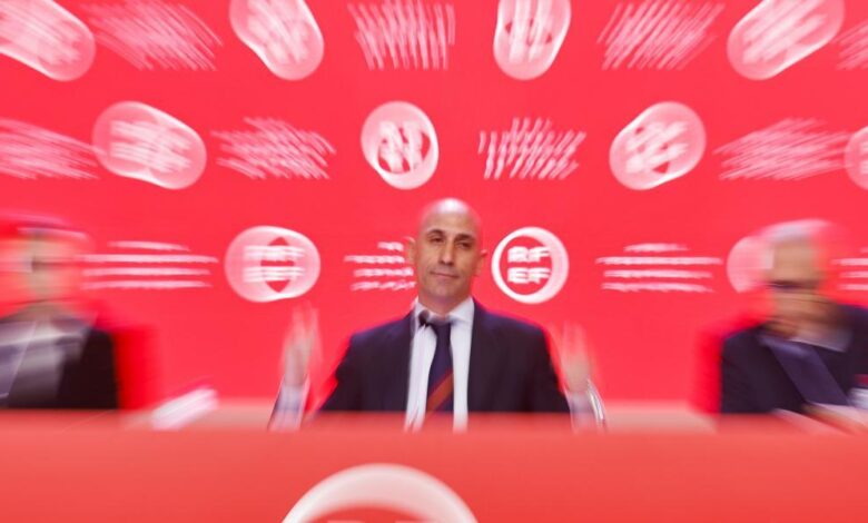La RFEF no ha aceptado de momento los 32 millones de CVC