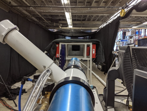 ¿Qué tan alto y qué tan lejos puede viajar una pelota de béisbol? sistema de medición de velocidad en wsu que mide la resistencia