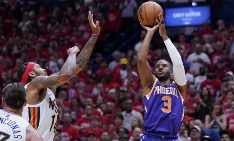 La perfección de Chris Paul clasifica a los Suns