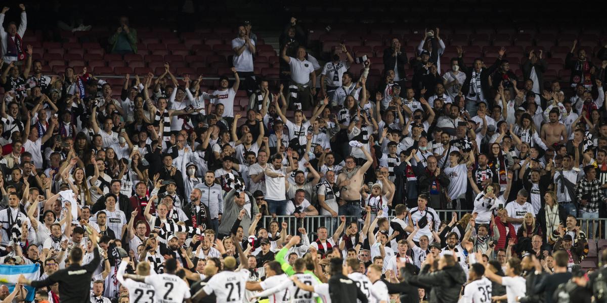 La prensa alemana se rinde al "histórico" triunfo del Eintracht en el Camp Nou