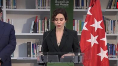 La respuesta viral de Hugo Silva al tuit de Ayuso