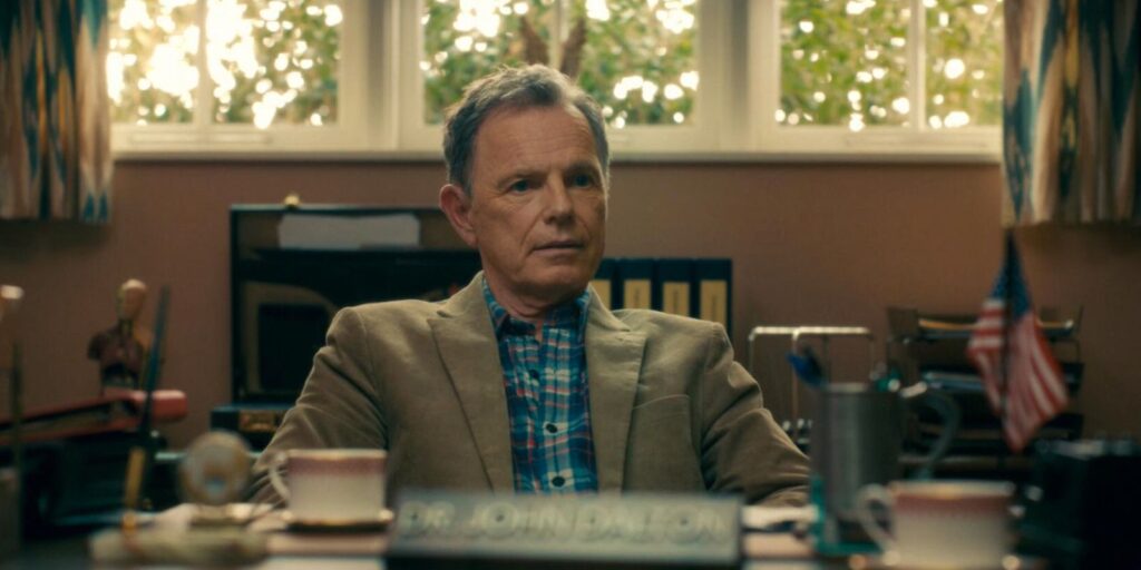 La serie Poe del director de Midnight Mass encuentra reemplazo para Frank Langella