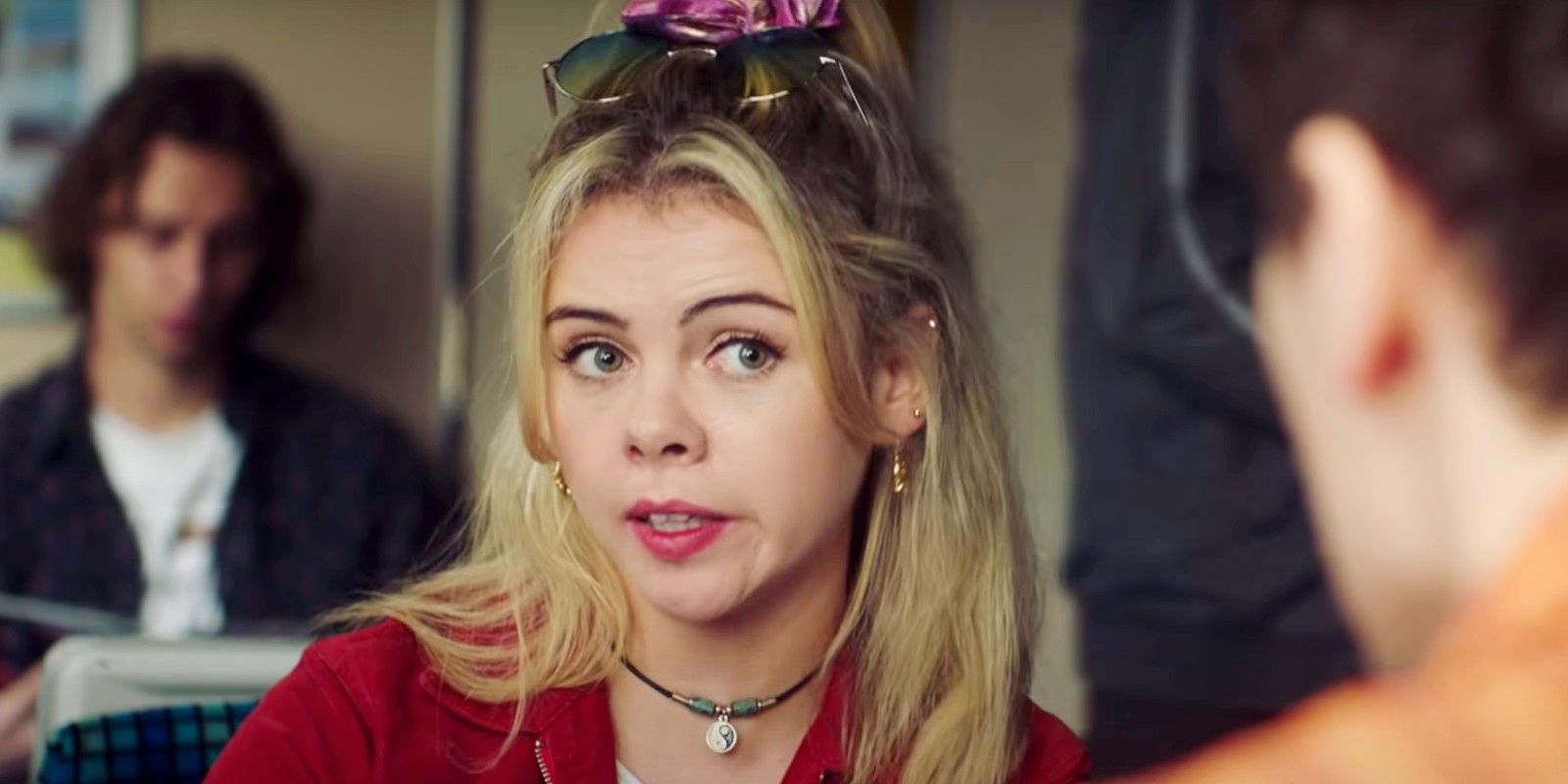 La temporada 3 de Derry Girls incluirá a las principales estrellas invitadas y adelantos del elenco