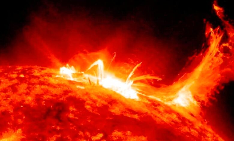 Las erupciones solares del Sol pueden ser una ilusión gigante y este estudio explica por qué